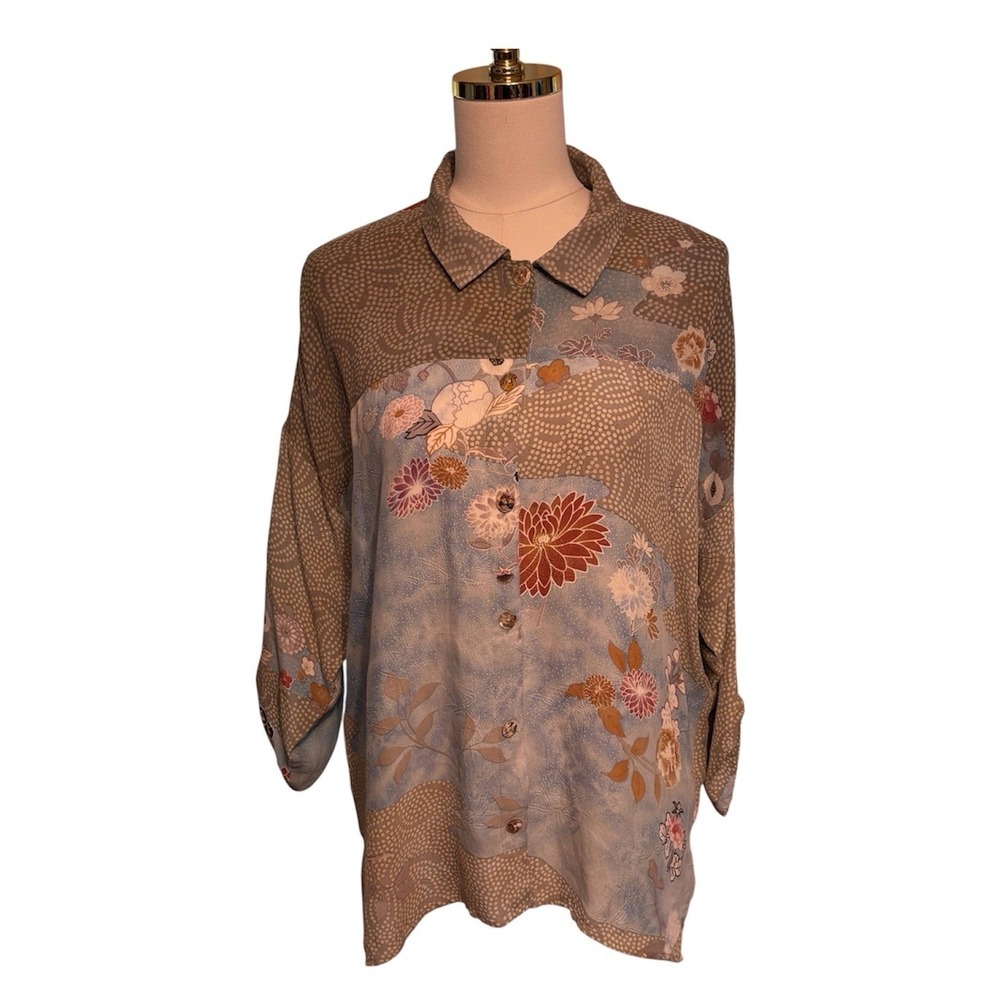 Citron Santa Monica 100% Silk Button Down Shirt Blouse Size Small Asian Art